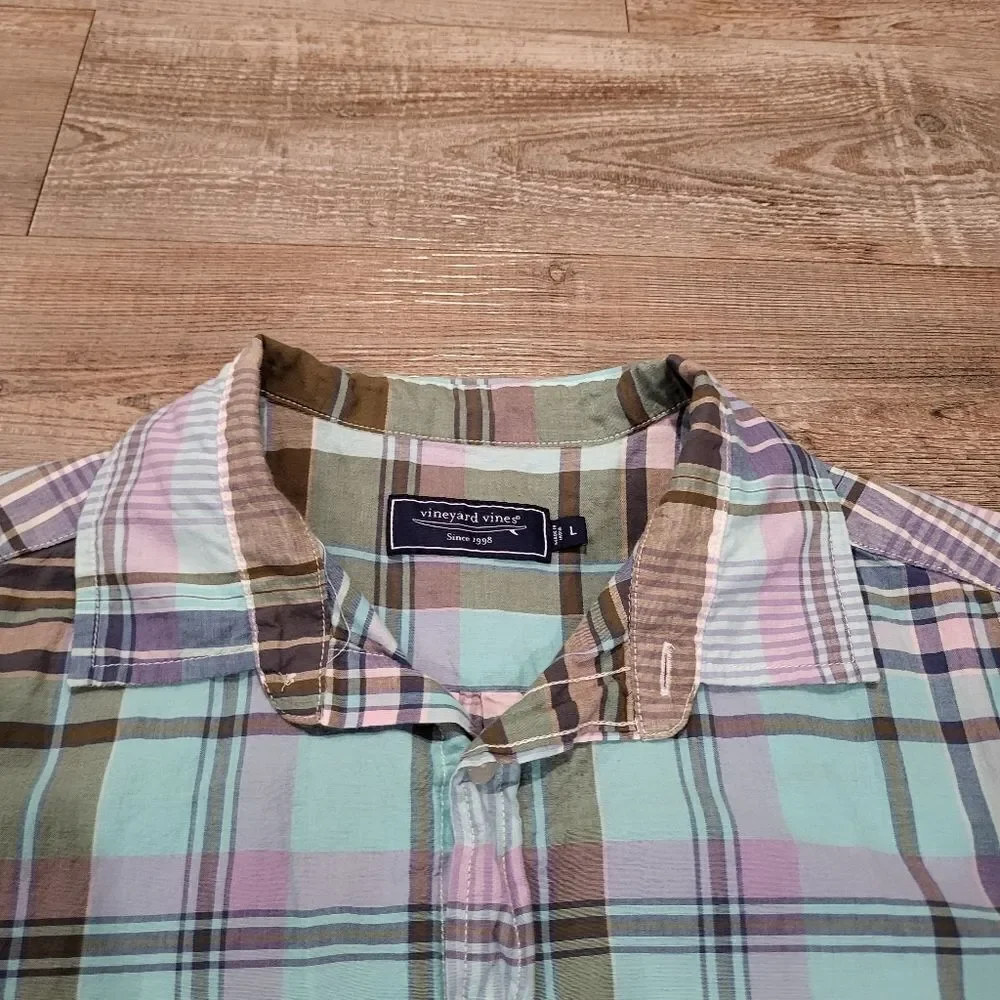 Vineyard Vines Plaid Button Down Short Sleeved Shirt Mens Size Large - Picture 3 of 7
